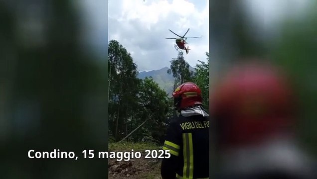 L'elisoccorso recupera un operaio finito nella scarpata nei boschi di Condino