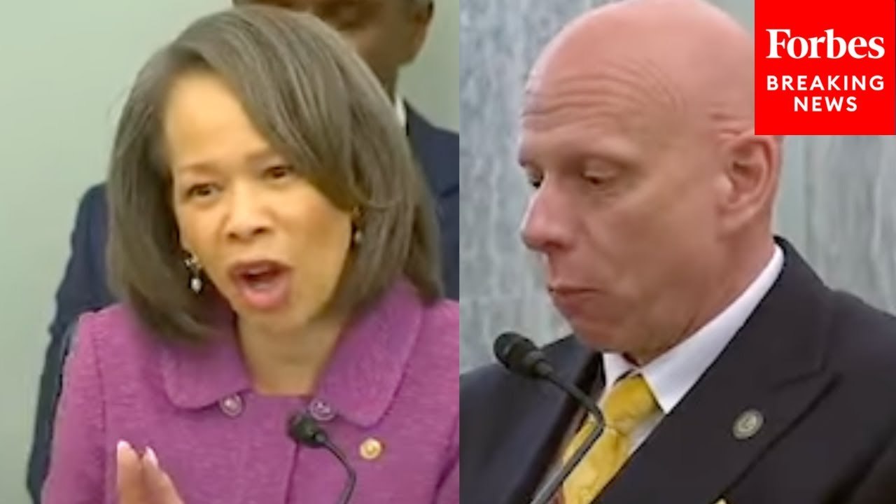 Lisa Blunt Rochester Presses FAA Officials On 'Shortfalls' In Controller Hiring Amid Shortages
