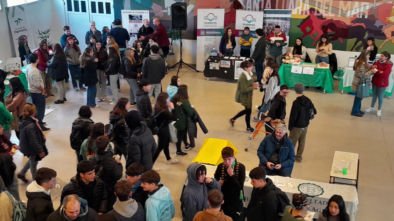 MUESTRA EDUCATIVA ITINERANTE 2025