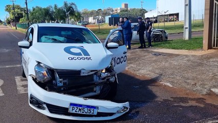 Moto e Sportage se envolvem em colisão no Centro e Siate é acionado