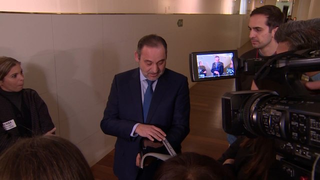 Las conversaciones entre Sánchez y Ábalos protagonizan los discursos políticos en San Isidro