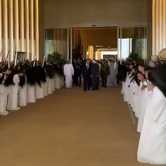 Trump'a Birleşik Arap Emirlikleri’nde ilginç karşılama