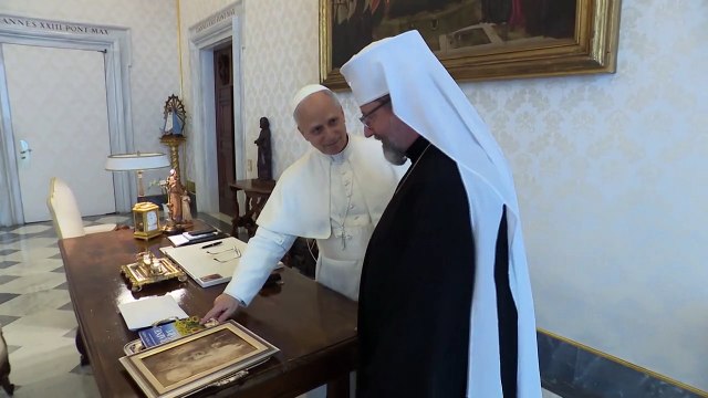 Papa Leão XIV recebe Arcebispo de Kiev no Vaticano