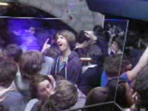 DJ LYNX fou.. l'bordel à Tours, LA BANQUE DISCOTHEQUE.