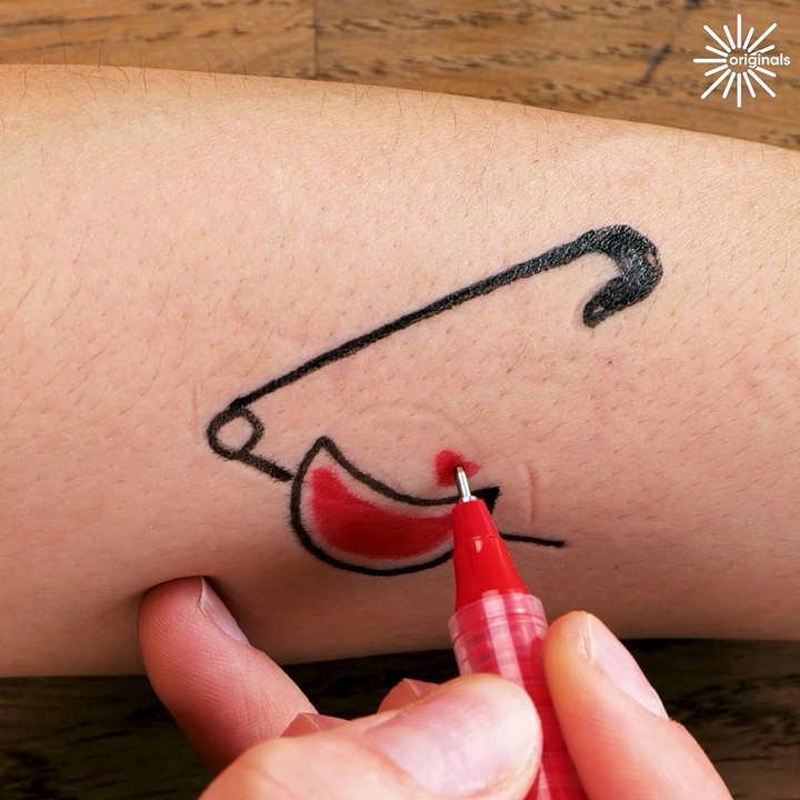 Look at these satisfying pen tattoos!