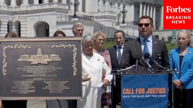 House Democrats Hold Briefing To Demand House GOP Install Plaque Honoring Jan. 6 Officers