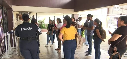 Padres de familia del Instituto José Dolores Moscote piden se atiendan a sus hijos