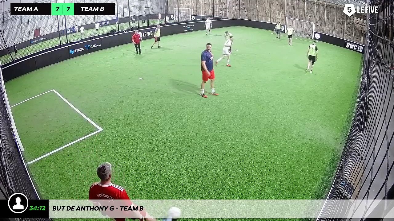 But de Anthony G - Team B