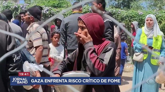 Gaza enfrenta risco crítico de fome; Israel continua ataques
