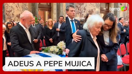Lula comparece ao velório de Pepe Mujica e se despede de amigo de longa data