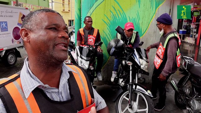 Motoconchistas: el oficio que sirve de vía de escape para los jóvenes dominicanos