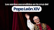 La cruz pectoral del Papa león