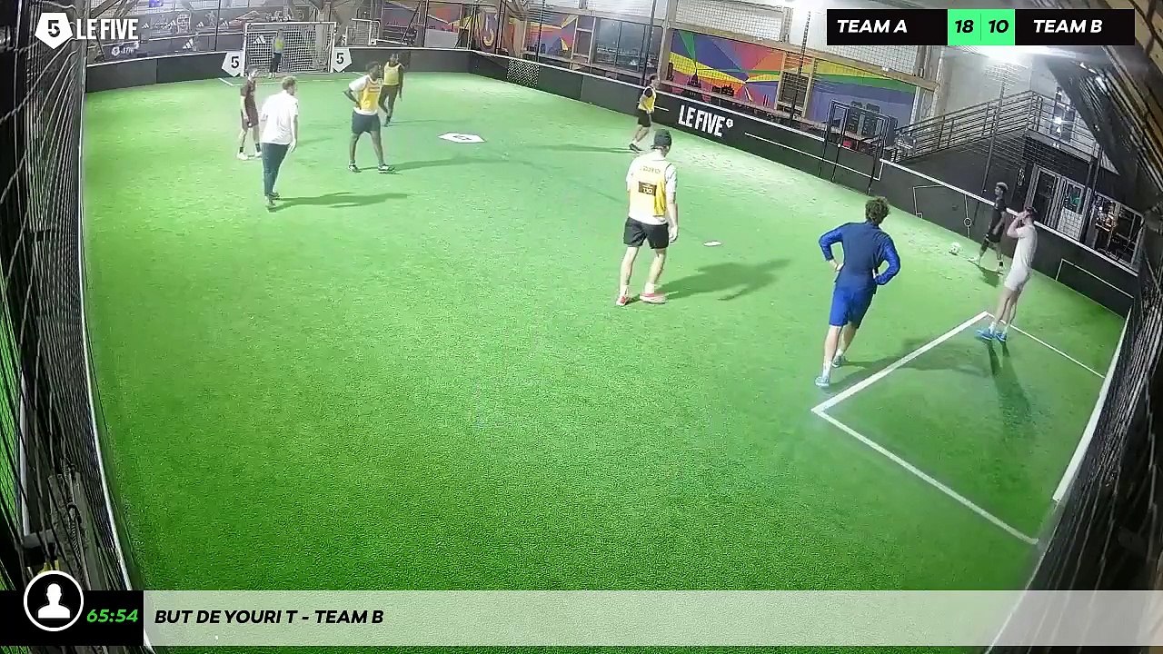 But de Youri T - Team B