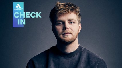 Alex Warren Shares Success of 'Ordinary' in Exclusive Audacy Check-In 🎶