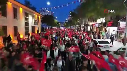 Gençlik haftası kortej yürüyüşü