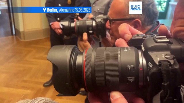 Ministros da Defesa da Alemanha e do Reino Unido reúnem-se em Berlim para discutir formas de apoiar a Ucrânia