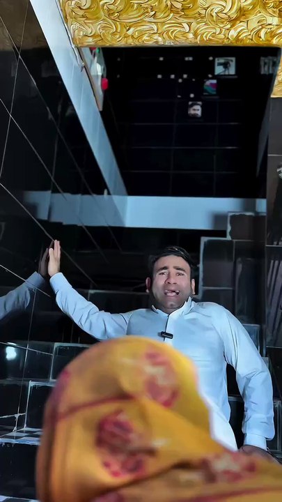 مار کیوں رہے ہو 😁😁😁🤔🤔🤔🤣🤣🤣😂😂😂😃😃😃