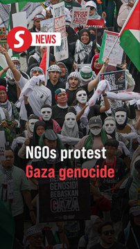 Protesters take to streets condemning UK, US backing of Gaza genocide