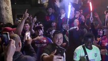 Football: les supporters du Barça fêtent le 28e titre de champion d'Espagne