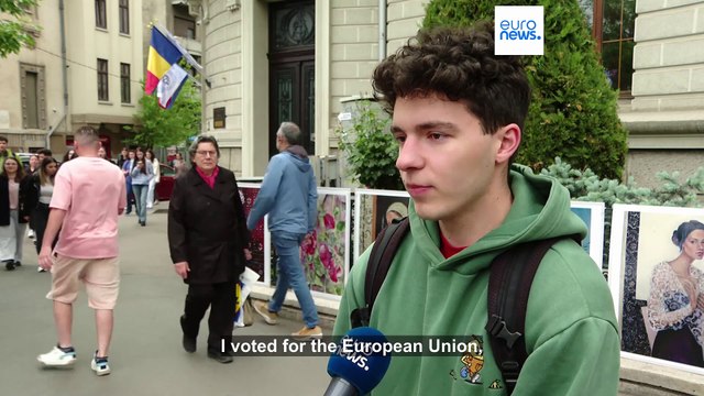 Romanians to choose between George Simion and Nicușor Dan in presidential vote runoff