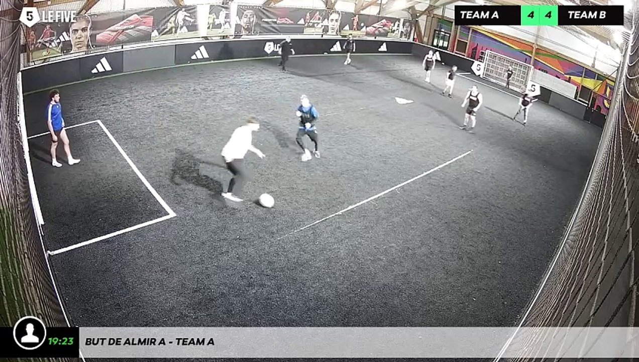 But de Almir A - Team A