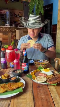 Buscan traer la cultura colombiana a Monterrey con platillos típicos
