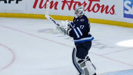 Jets' Unbeatable Streak Continues at Home in Stanley Cup Playoff