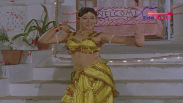 Pinky Parekh hot show - Rajshri - Sheetal Suvarna