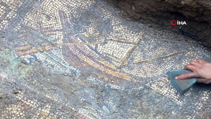 Papa’nın geleceği İznik’te bir evin temelinde Hz. İsa döneminden kaldığı iddia edilen mozaik bulundu