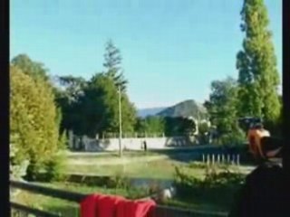 tout petite parodie - James bond kids