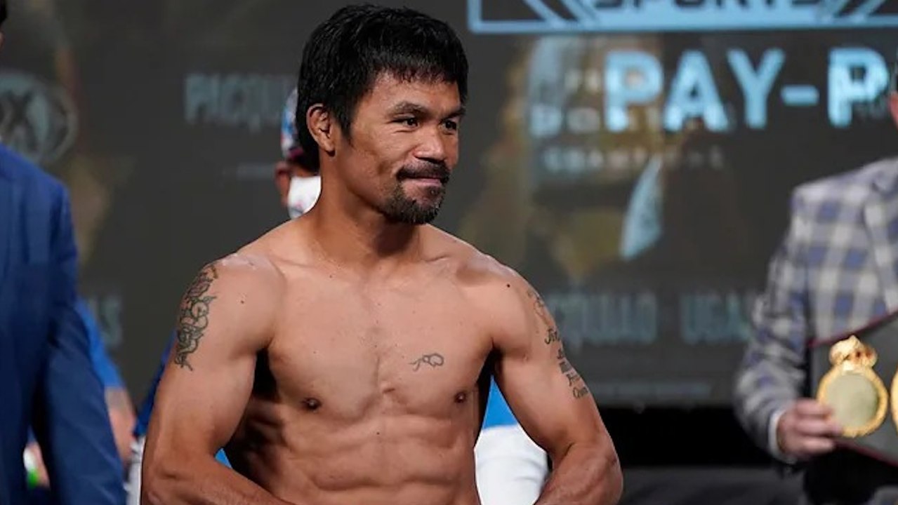 Manny Pacquiao training for his professional boxing comeback