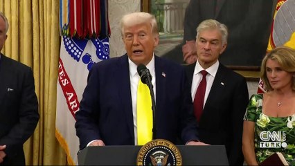 Eski FBI yöneticisinden Trump'a tehdit mi? ''8647'' ne demek?