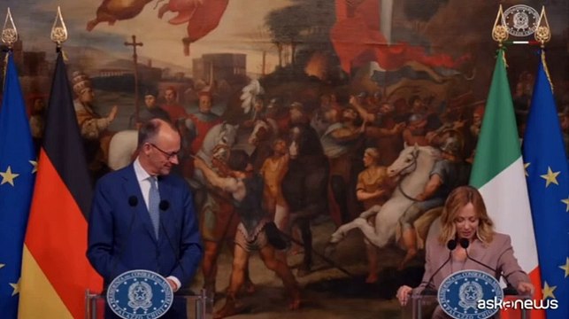 Meloni: smentita mancanza di interesse Merz per rapporto con l'Italia