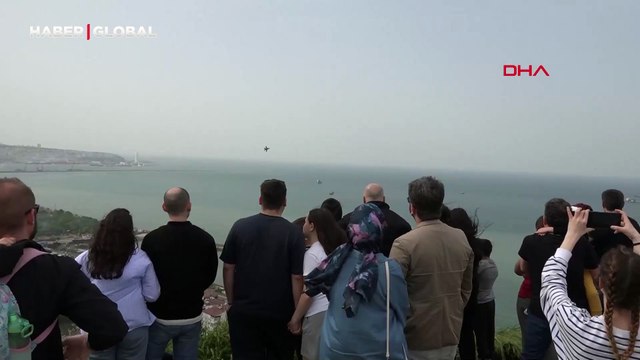 SOLOTÜRK ve Türk Yıldızları'ndan Samsun'da prova uçuşu