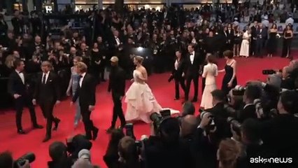 Cannes, red carpet stellare: Jennifer Lawrence, Pattinson, Tarantino