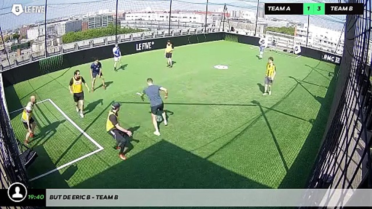 But de Eric B - Team B