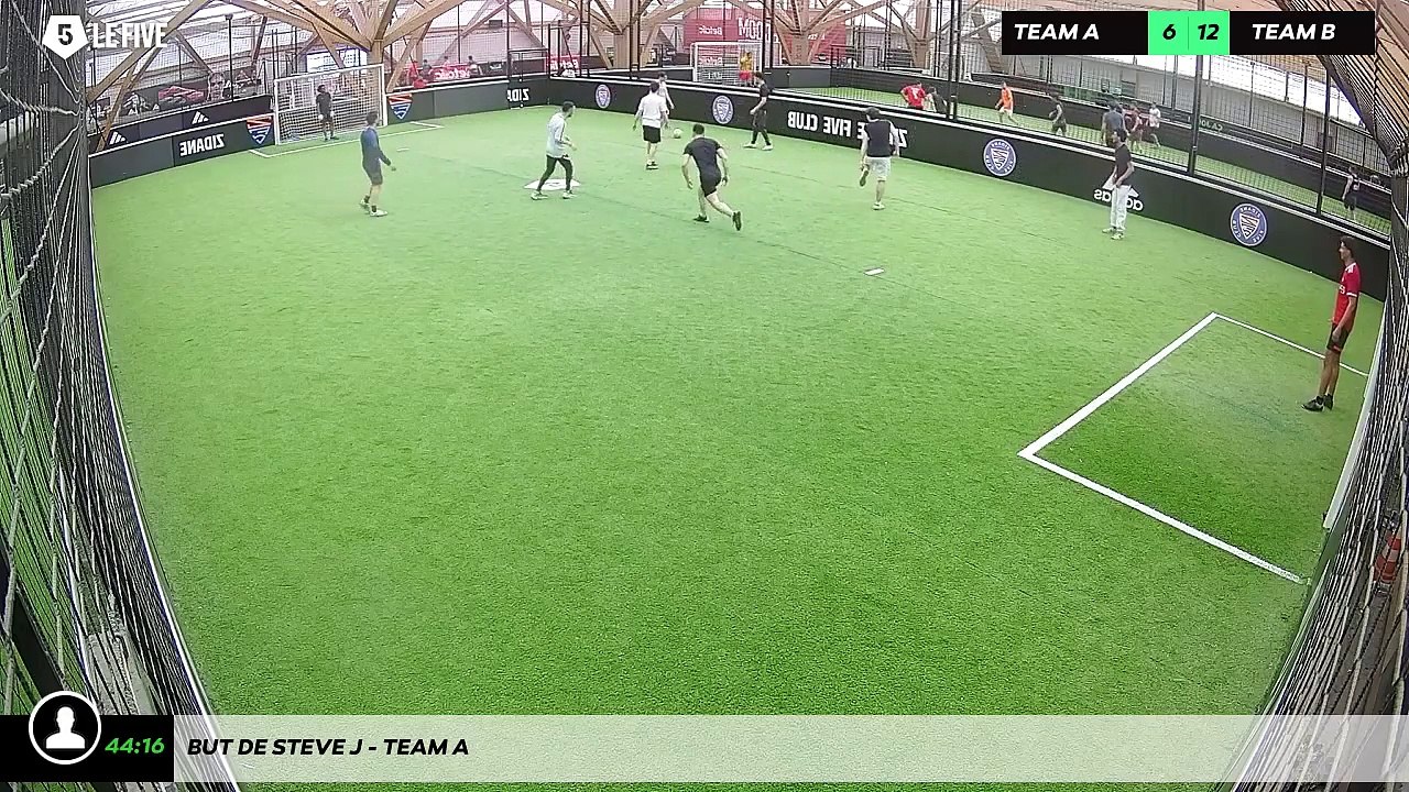 But de Steve J - Team A