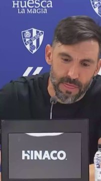 Enfado brutal de Eder Sarabia por el arbitraje contra el Huesca