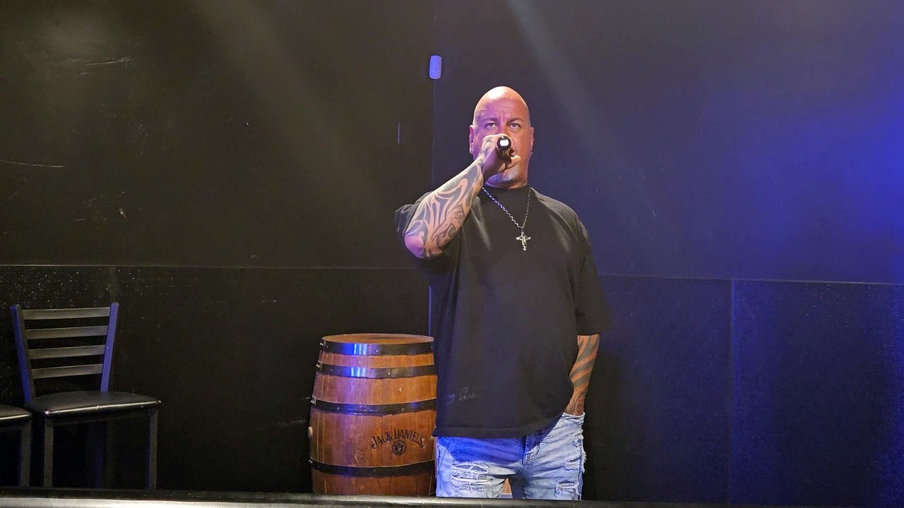 SOEN - ILLUSION (PERFORMED LIVE AT THE WESTERNER)