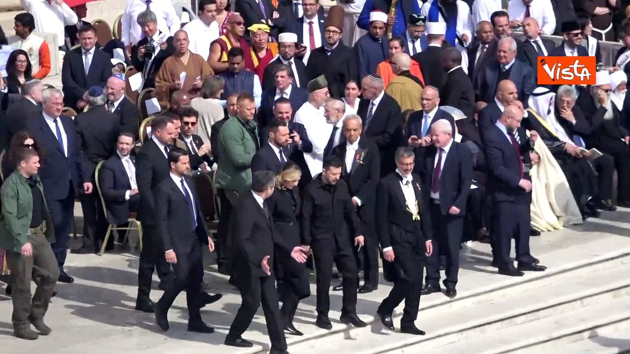 Il Presidente dell'Ucraina Zelensky a San Pietro per la Messa d'insediamento di Papa Leone XIV
