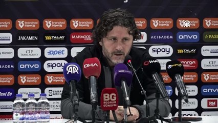 Fatih Tekke: Penaltıdan sonra daha kolay maç olması gerekirdi