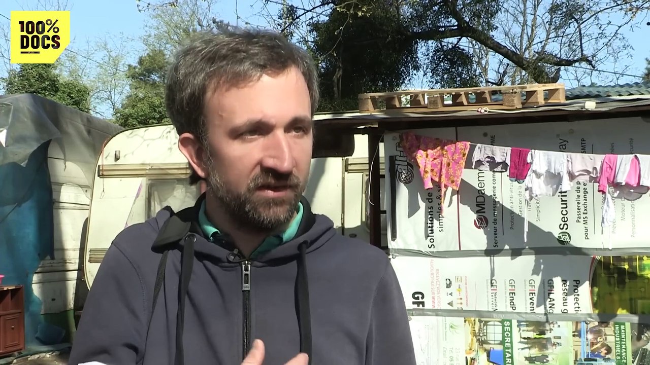 Ils vivent dans des logements INSALUBRES et MOISIS ! (Compilation)