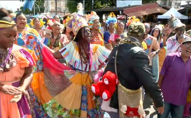 Celebran el Día de las Trenzas y el desfile de la etnia negra en Panamá