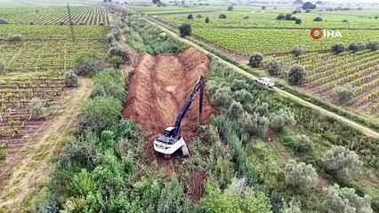 Geçtiğimiz yıl taşan dere yatakları temizleniyor
