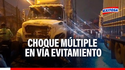 Choque múltiple en Vía Evitamiento: Cinco vehículos colisionan tras perder el control por derrame de petróleo