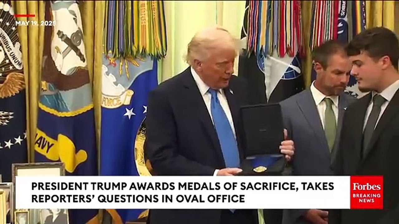 BREAKING NEWS_ Trump Takes Multiple Questions From Reporters After Phone Call With Russia_s Putin(360P)