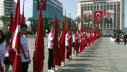 İzmir’de 19 Mayıs coşkuyla kutlandı