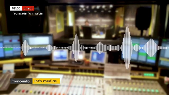 Éric Dupond-Moretti s'insurge contre l'interview politique des matinales à l'occasion du lancement de Seul contre tous sur Paris Première