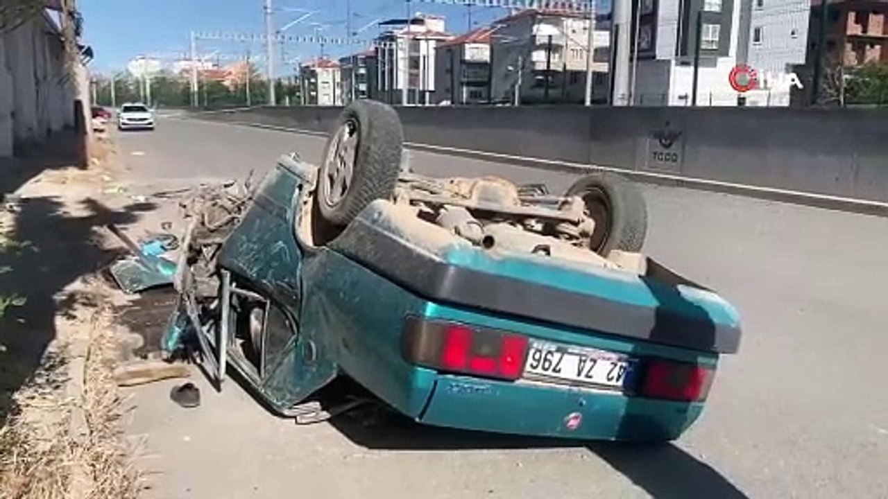 Karaman’da takla atan Tofaş demir yığınına döndü