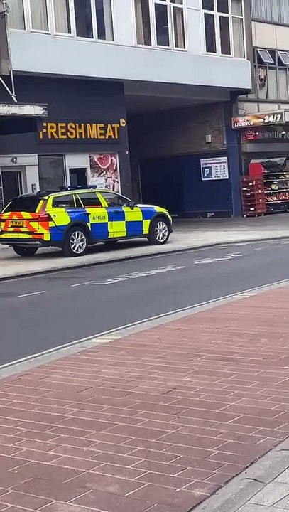 Police seal off Doncaster city centre street